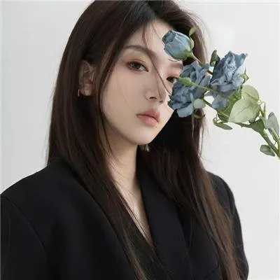 【大尺度惊悚】《深夜的FM》秀爱刘智泰：电台女主播在直播期间，家属却被变态杀手绑架的生死两小时