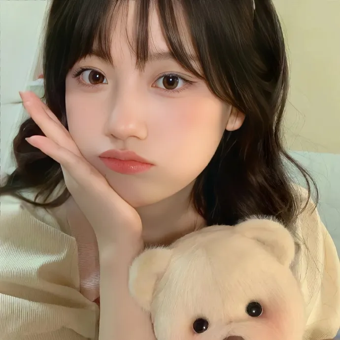 【独居女性噩梦】《门锁》孔晓振主演未删减版：床下有人！独居女孩每天遭遇的致命偷窥
