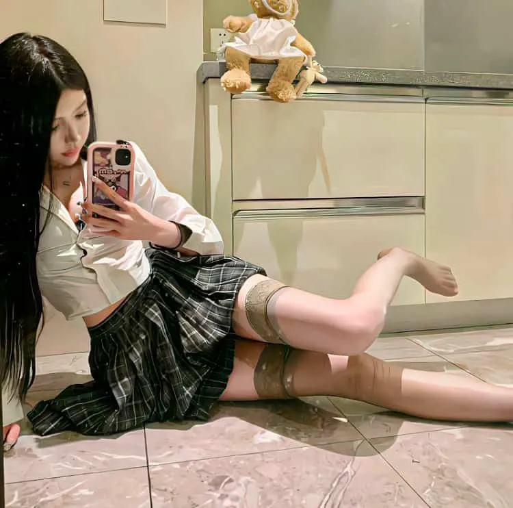 催泪纯爱《我脑海中的橡皮擦》孙艺珍郑雨盛：当记忆逐渐消失，爱还能留下什么？