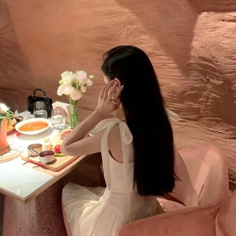 【女性成长】《82年生的金智英》郑裕美孔刘：全职妈妈的精神崩溃，戳中无数东亚女性痛点的现实题材