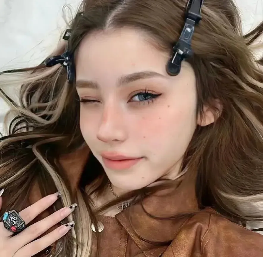 【爆笑催婚】《约会~恋爱究竟是什么呢~》全集：两个奇葩的契约恋爱，意外的好磕